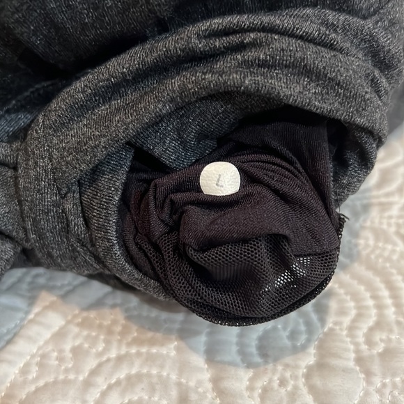 Lululemon athletica dark gray shorts, size large - Picture 15 of 15